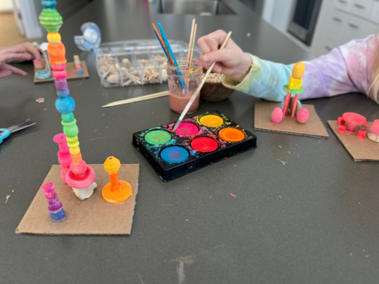 painting easy wood sculptures