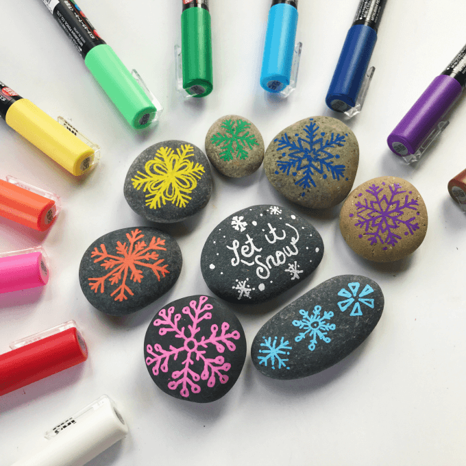 Christmas Keepsake Stones - Snowflake Rocks