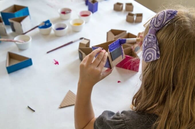 Painting the Magnetic Building Blocks