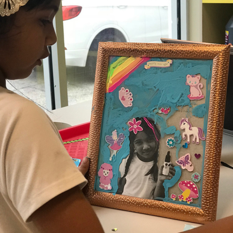drawing portrait on glass frame