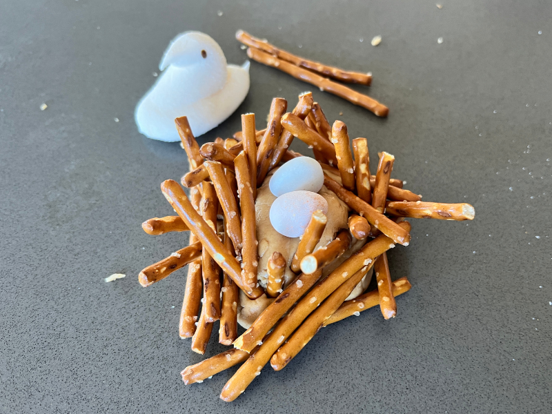 easter snack nest