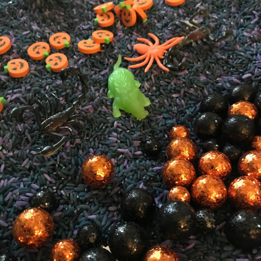 black rice halloween bin