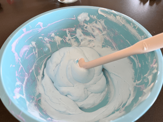 stirring fluffy slime