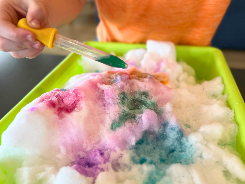 how to paint snow featured (1)