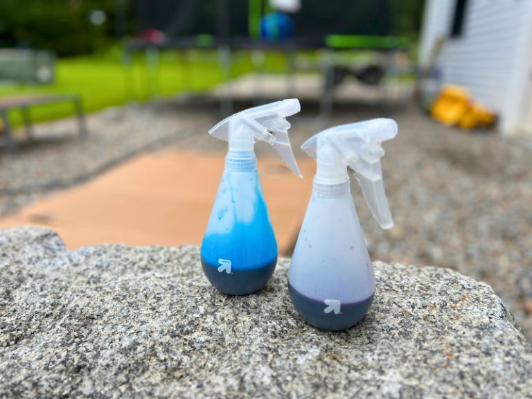 spray bottles of dye