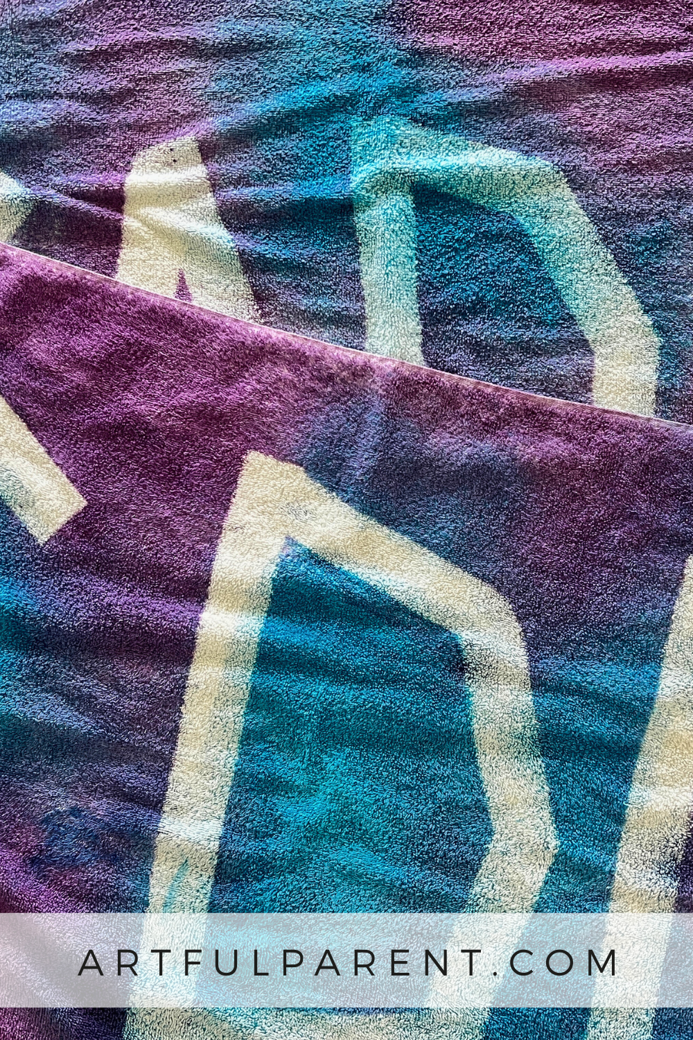 How to Spray Dye Towels for Summer