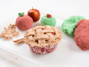 apple pie playdough