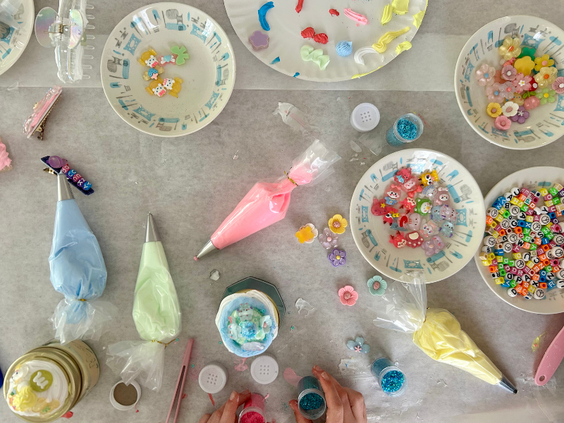 decoden cream crafts